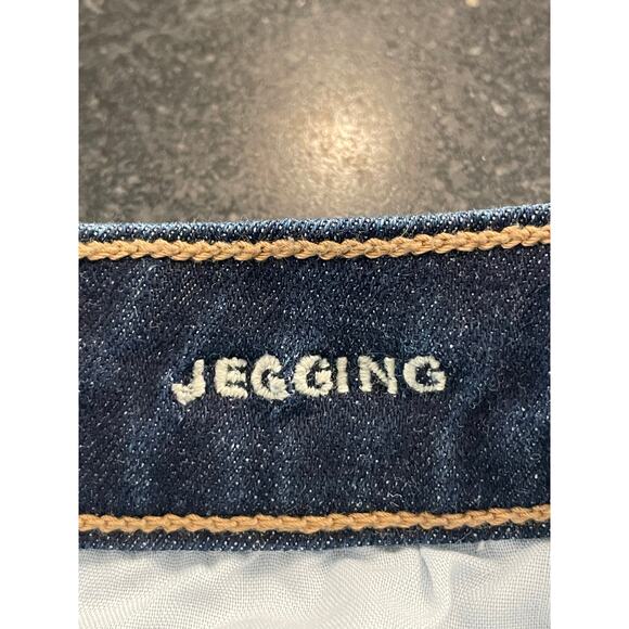 American Eagle stretch Skinnies jegging size 8 dark wash - Picture 5 of 9